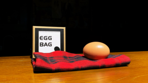 EGG BAG RED PLAID by Bacon Magic Eierbeutel rot kariert