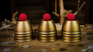 Artistic Combo Cups and Balls (Brass) by TCC Becherspiel Messing mit Chop Cup und Bällen