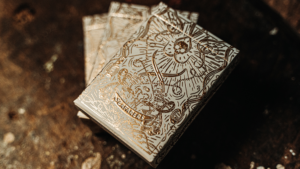 Luxury Seafarers: Admiral Edition Playing Cards by Joker and the Thief Seefahrer Admiral Poker Kartenspiel Cremefarben Gold