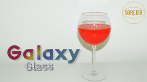 GALAXY GLASS by Sorcier Magic vierfacher Farbwechsel Flüssigkeit in Glas ändert ihre Farbe