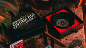 Switch Cup Ash Edition (Gimmicks and Online Instructions) by Jérôme Sauloup & Magic Dream Austausch Aschenbecher