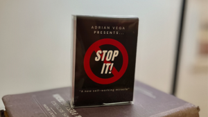 Stop It! (Red) by Adrian Vega Mega Kartentrick rote Version