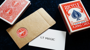 Wormhole Envelope by LT Magic Karte erscheint in Umschlag mit Loch