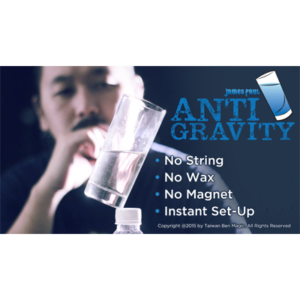 Antigravity by James Paul gefülltes Glas auf Kante balancieren