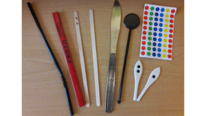 TIP = Totally Impromptu Paddle Trick by Jonathan Royle Kellentricks mit Alltagsgegenständen