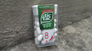 Wave Thru Cool by Dynamite video DOWNLOAD Kartenecke durchdringt Tic-Tac-Schachtel
