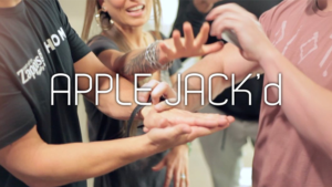 Apple JACK'd by Nuvo Design Co. video DOWNLOAD Apple Watch von Zuschauerarm wandern lassen