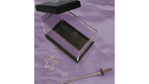 Sword Reward by Tenyo Magic auf Schwert aufgespießte Münze mit Loch tauscht Platz mit Ring