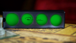 Manipulationsbälle grün 50 mm 4 Stück + 2 Shells Perfect Manipulation Balls (2" Green) by Bond Lee