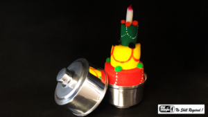 Mini Production Pan with Sponge Cake by Mr. Magic Taubenkasserolle klein mit Schwammtorte