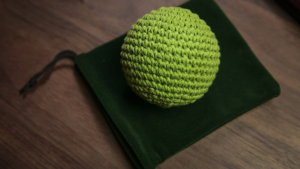 Final Load Crochet Ball (Green) by TCC Häkelball für Becherspiele und Chop-Cup-Zaubertricks, Grün