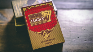 Slot Playing Cards (Lucky 7 Edition) by Midnight Cards Poker Kartenspiel Casino Stil Rot Gold