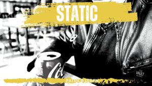 The Vault - Static by Patricio Teran video DOWNLOAD Lasche der Getränkedose schwebt in der Luft