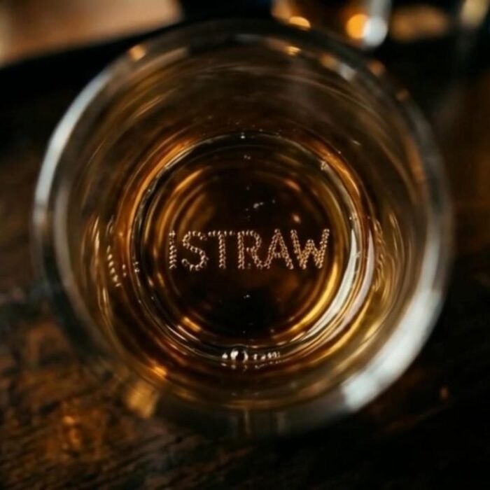 istraw-8.jpg