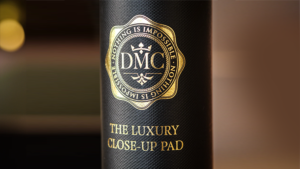 The DMC Luxury Close-Up Pad Close up Unterlage 40 x 60 cm grün